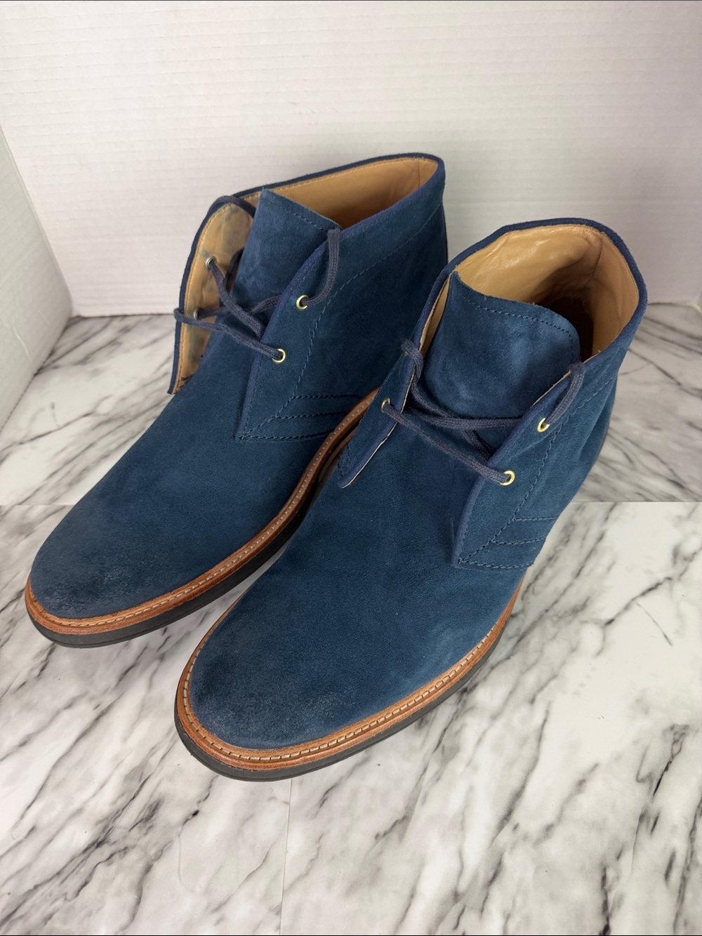 UGG men’s Dagmann chukka boot - Picture 2 of 11